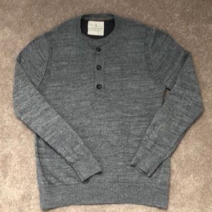 Banana Republic Long Sleeve Sweater